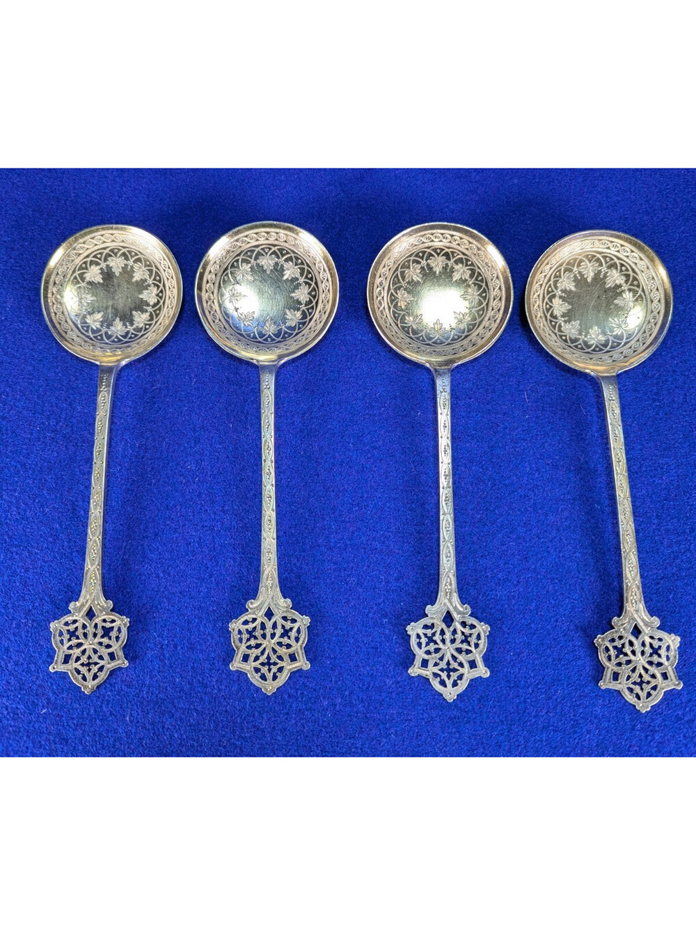 Newcastle Sterling Silver Berry (4) Serving Spoons CJR/Christian John Reid 1880